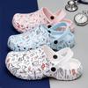Medische Print Dokter Verpleegkundige Scrub Klompen EVA Medische Klompen Tandarts Veterinaire Pantoffels Tandheelkundige Chirurgische Schoenen Antislip met Bandjes
