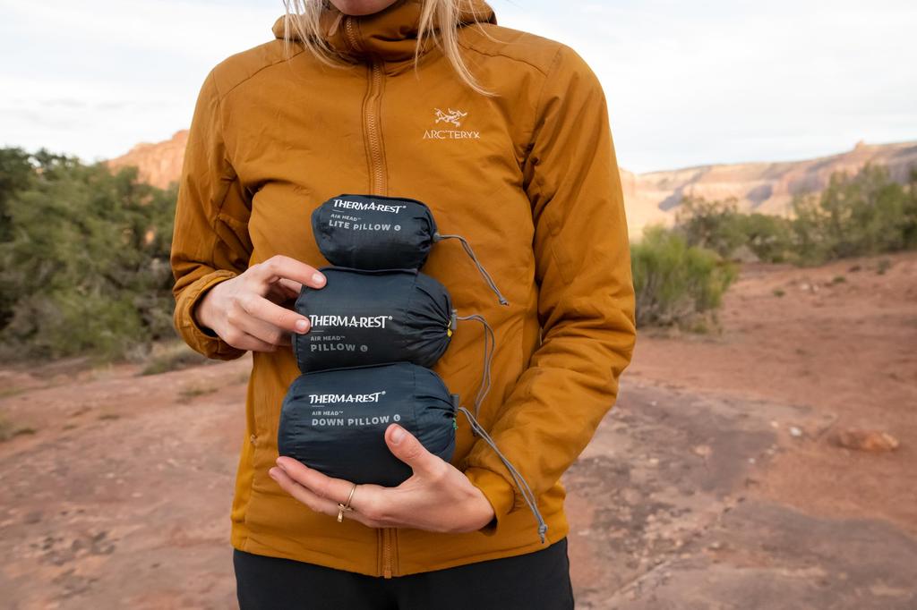 Air Head Lite Inflatable Camping Pillow Large X 18 Therm-a-Rest - 12.5