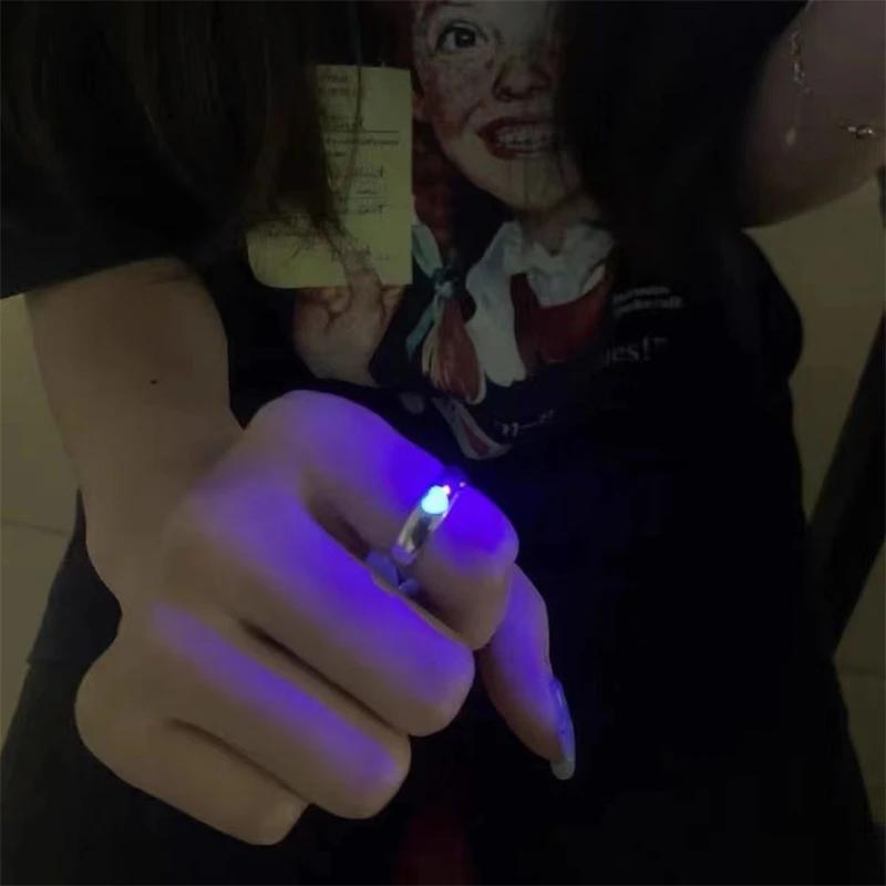 Fashion Pink Blue Adjustable Love Heart Luminous Couple Ring for Women Men Glow In Dark Player Ring Finger Rings Jewelry Gift