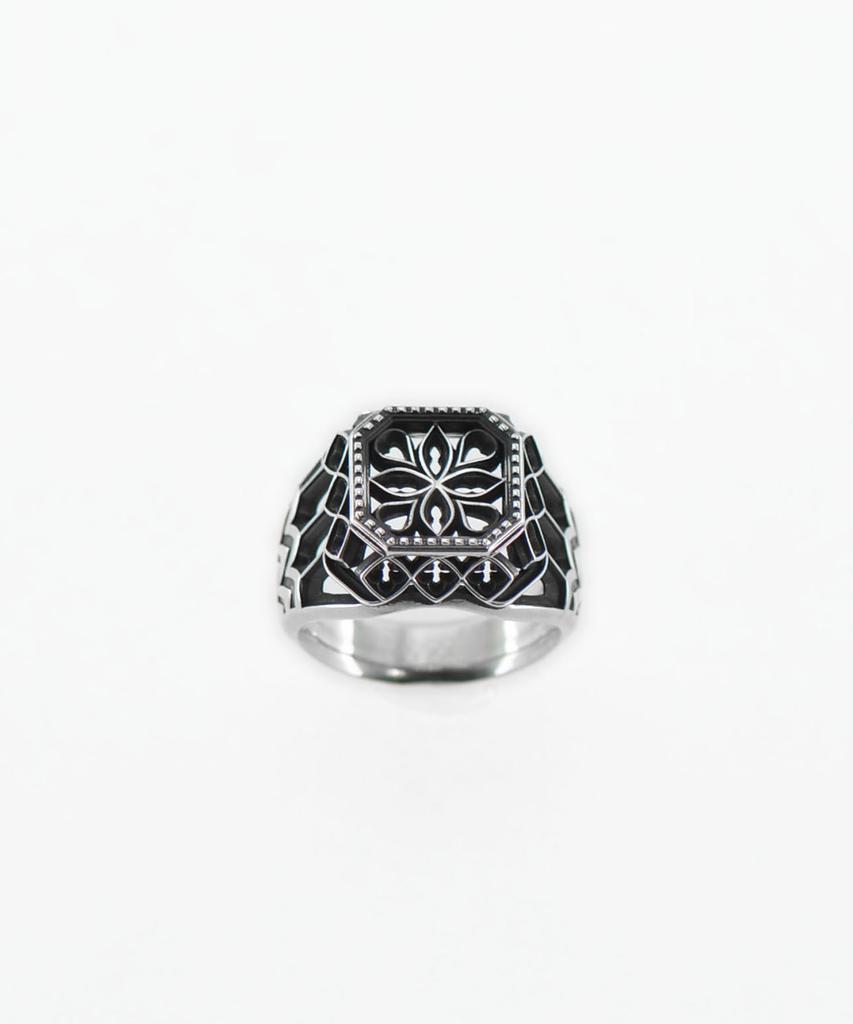 Vivus Ventana Diamant Bold Sealing Antique Silver Ring (Type B)