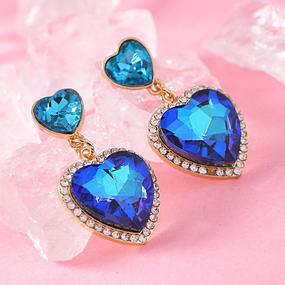 Elegant Rhinestone Petal Stud Earrings for Women - Intricately Crafted Luxury Jewelry