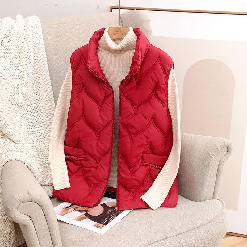 

Новый осенне-зимний утолщенный жилет из хлопка с пухом для женщин, хлопковый жилет со стойкой, теплый топ-жилет для женщин среднего и пожилого возраста 6XL153-85kg красный