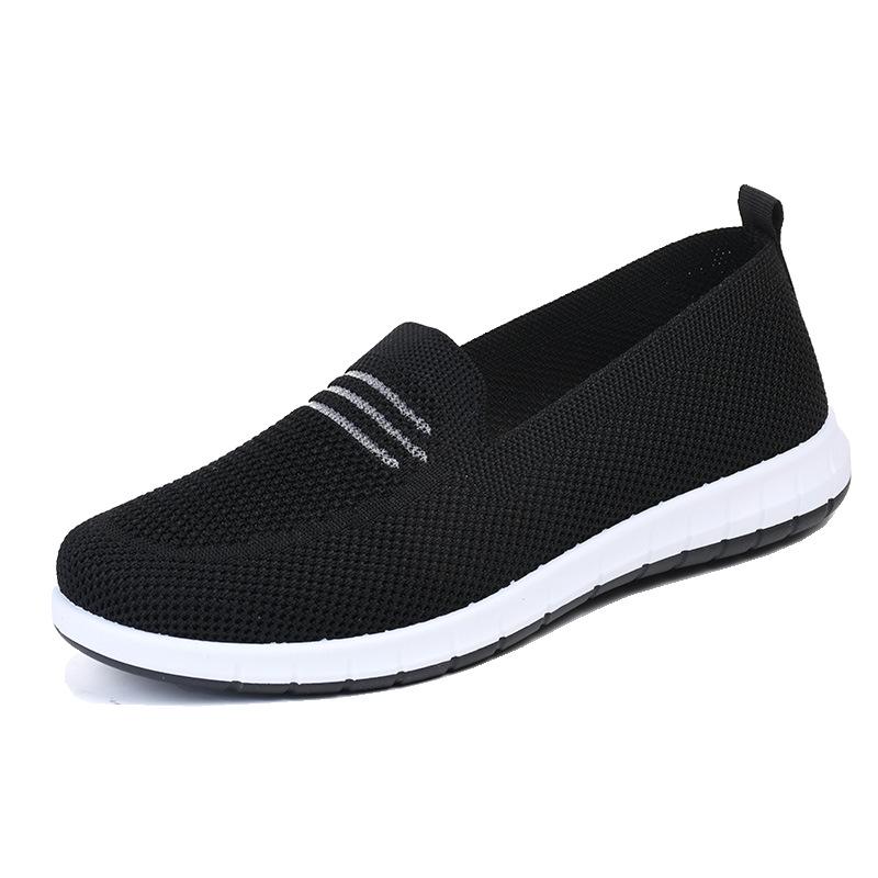 2026 Breathable Mesh Slip-On Flat Shoes for Middle-aged & Elderly - New Style Comfortable Old Beijing Cloth Mom Shoes