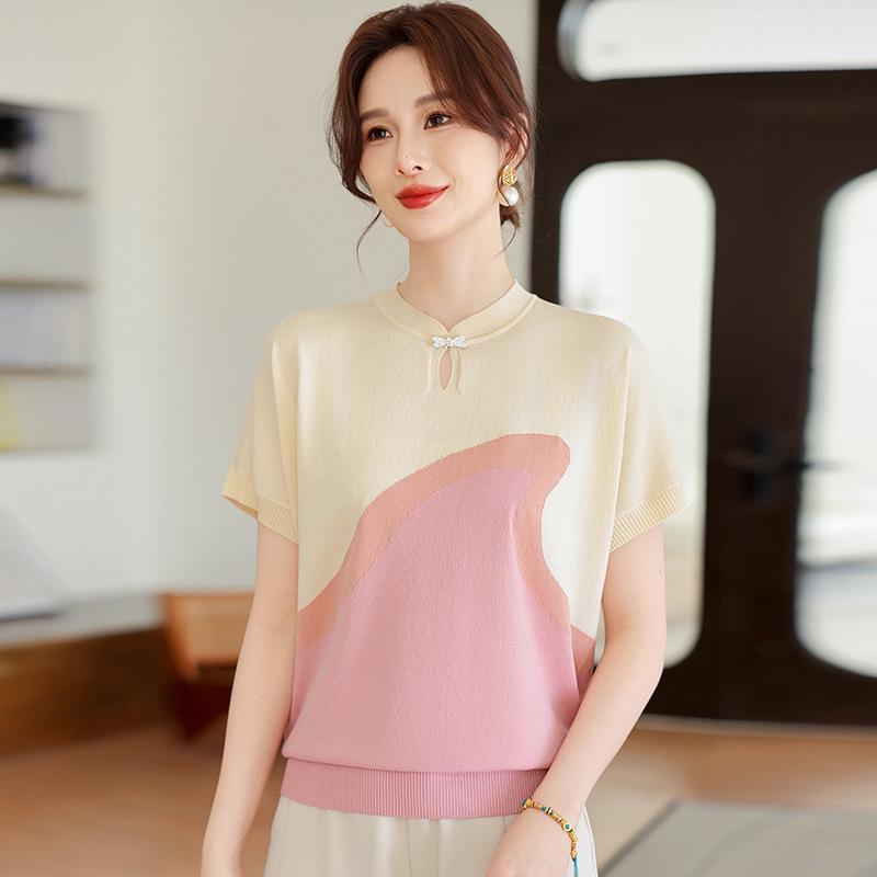 

Elegant Summer Ice Silk T-Shirt for Women: Stylish Short-Sleeve Blouse for Middle-Aged and Elderly Ladies - 2026 L (recommended 80-100 jin) рожевий