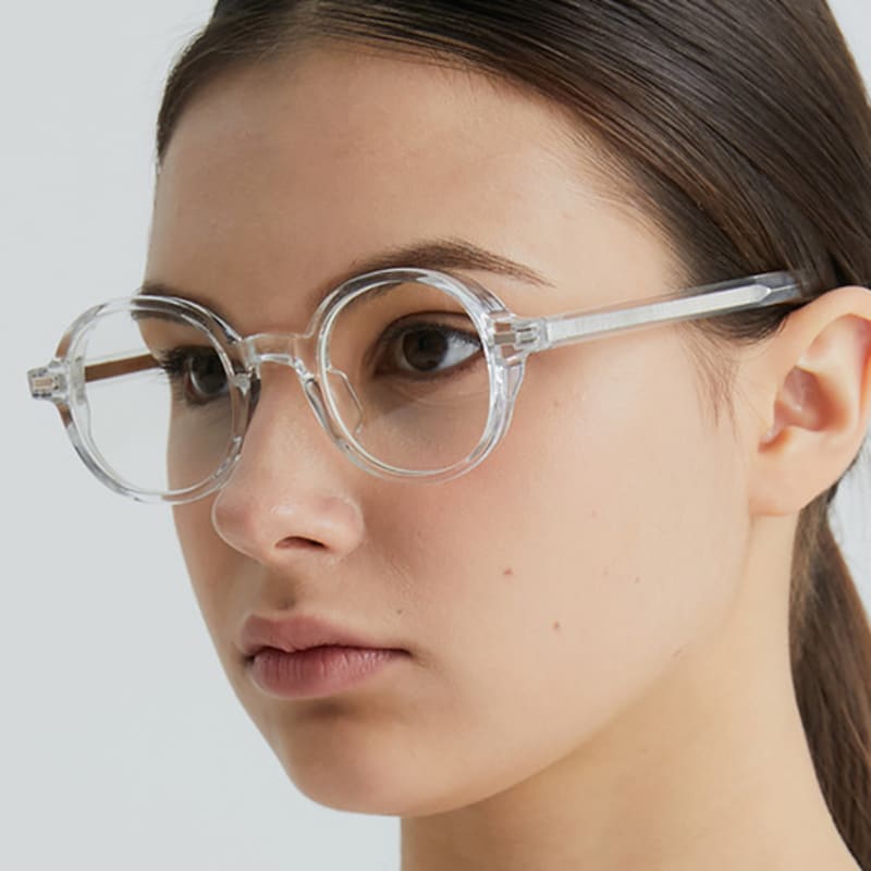 

One Brilliant Raye-OB130-Crystal FREE