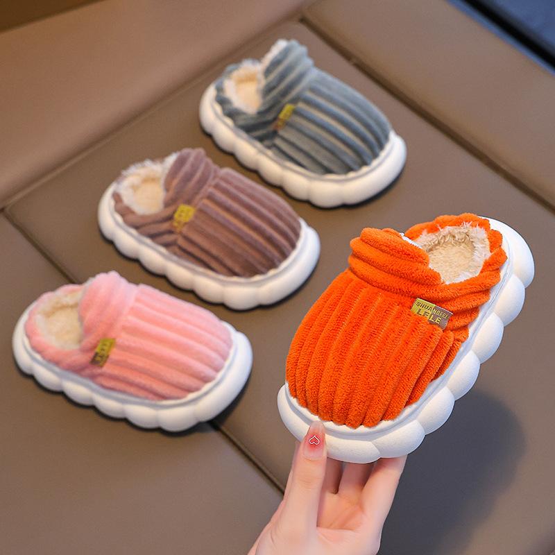 Детские теплые домашние тапочки из бархата и хлопка на осень и зиму 34/35 inner length — фото 4