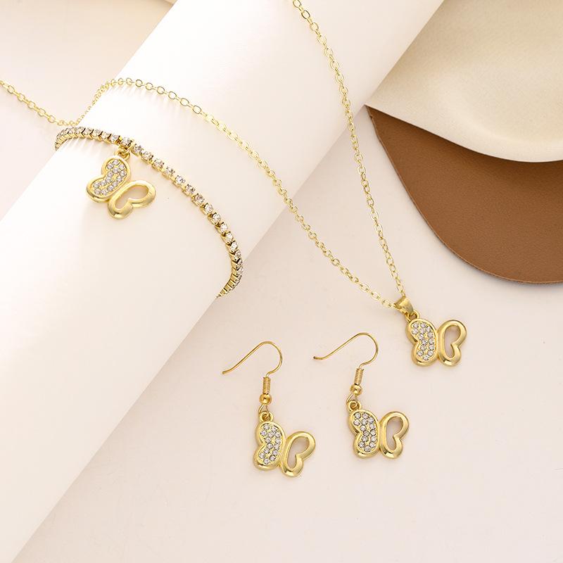 Elegante Conjunto de Collar Pendientes Pulsera de Mariposa Para Mujer Moderno Conjunto de Joyería de 3 Piezas Con Diseño de Personalidad Única