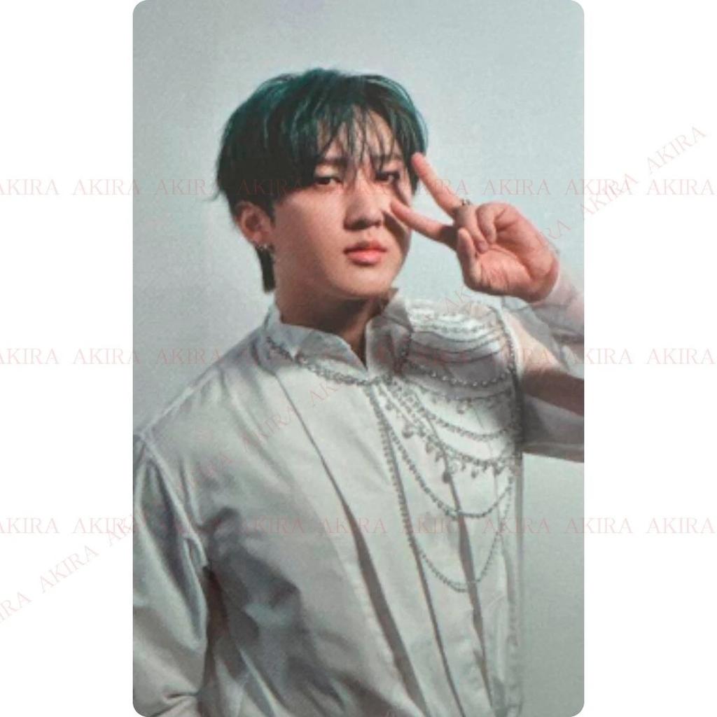 Stray Kids JAPAN GIANT ALBUM POB LUCKY DRAW PHOTO CARD OFFICIAL TR HMV SONY