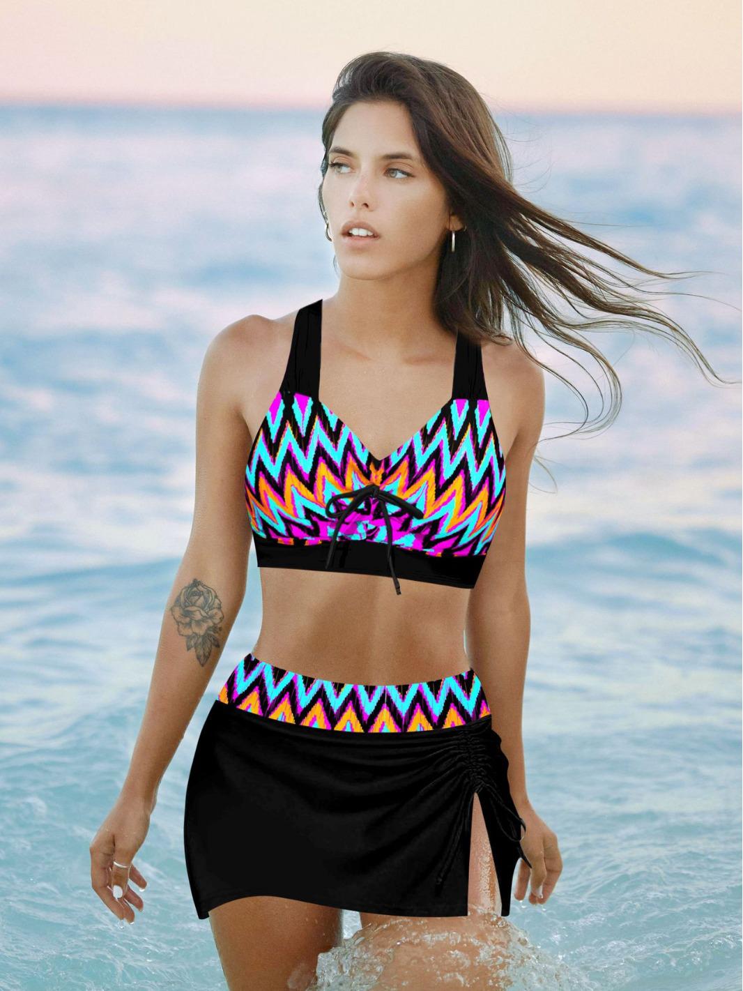 

Трендовый женский купальник бикини больших размеров с высокой талией и сексуальным дизайном шортиков-бойлегов, 2025 XL чёрный