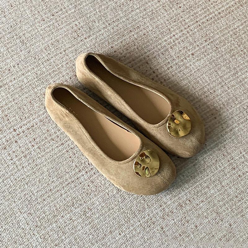 Fashion Soft Fashion Metal Ladies Flats Slip On Shoes Casual Female Shallow Footwear Round Toe Women Flats With Shoes new