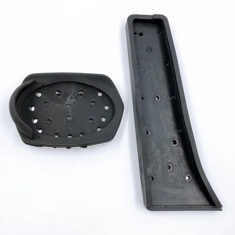 Car Gas Brake Pedal for BMW 1 Series F40 118i F70 118d 2020~2025 2021 Stainless Steel Anti-Slip Footrest Pedals Cover Accessorie