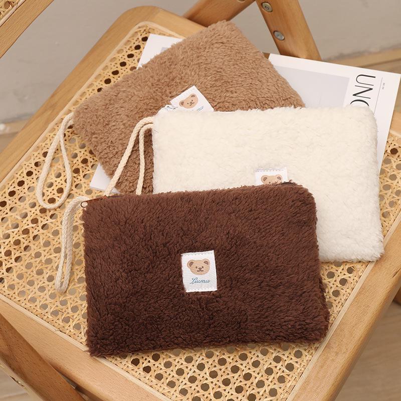 Geantă portabilă de pluș pentru depozitarea cosmeticelor - Logo drăguț cu ursuleț, capacitate mare, stil modern, perfectă pentru călătorii