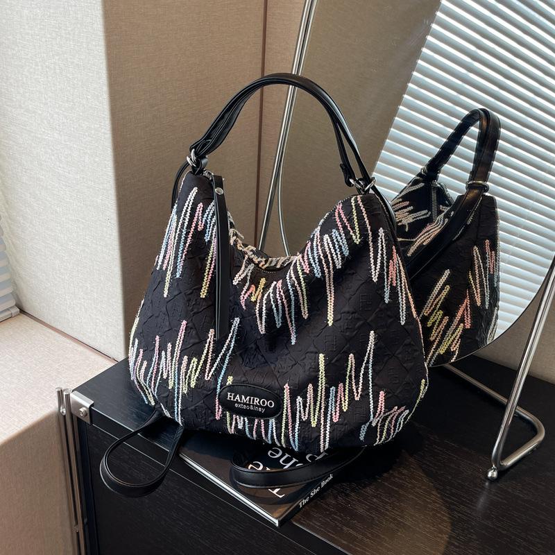 

Большая вместительная сумка корейской версии для женщин 2024 года, новый повседневный рюкзак, модная сумка-тоут, сумка через плечо