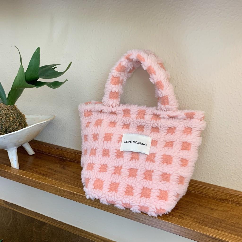 Stylish Soft Plush Checkered Tote Bag With Zipper Closure For Women Great For Everyday Carry Pink Check