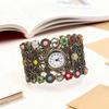 Bohemisk Stil Armbandsur Damklocka Blomsterdekoration Armbandsur