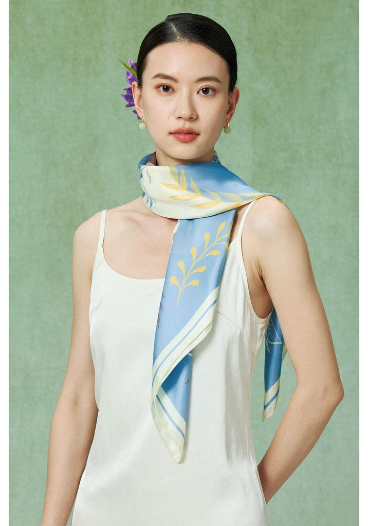 Women's 100% Mulberry Silk Scarf, 90cm Square, 14 Momme Shawl - Perfect Gift for Mother, Girlfriend, Birthday or Festival