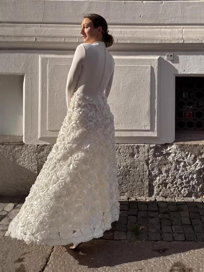 Elegant Long Sleeve 3D Floral Rose Party Dress