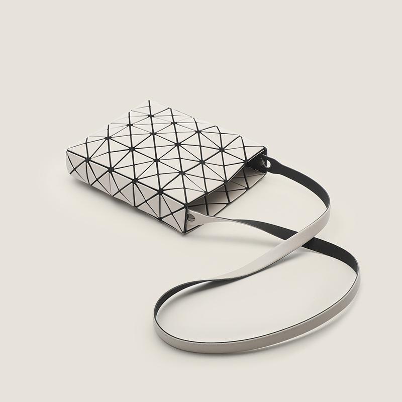 New Geometric Small Square Box Mini Crossbody Single Shoulder Frosted Diamond Lattice Mobile Phone Bag for Women