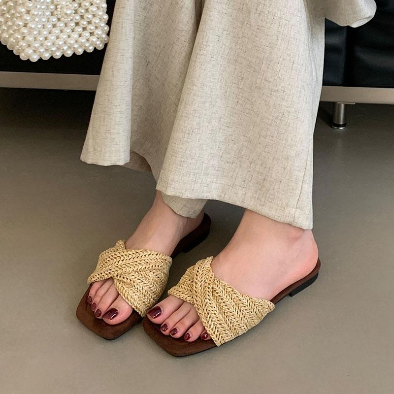 Fashion Female Slides Ladies Flats Slippers Shoes Casual Beach Soft Fashion Square Toe Women Flats Slippers Shoes Sandals Flip flops