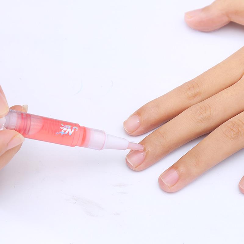 Nail Nutrition Oil Rotating Pen Cuticle Moisturizing Moist Treatment Protection Woman Make Up Tools