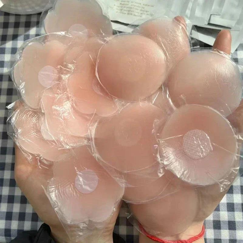 1 pár opakovaně použitelných krytů na bradavky s neviditelným lepidlem na prsa, bez ramínek a bez zad, silikonová náplast na prsa