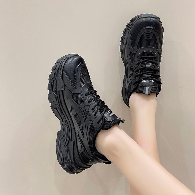 Scarpe da ginnastica platform da donna, nuove, che aumentano l'altezza, bianche, per il tempo libero, sportive, primavera e autunno, estate, mostrano i piedi, un po' selvagge, leggere