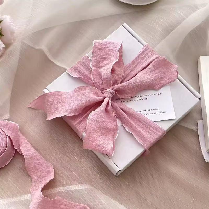 New 10 Yards Fishtail Yarn Ribbons 2.5cm Wave Edge Pleated Chiffon Ribbon Gift Wrapping Bouquets Gifts Packaging Material