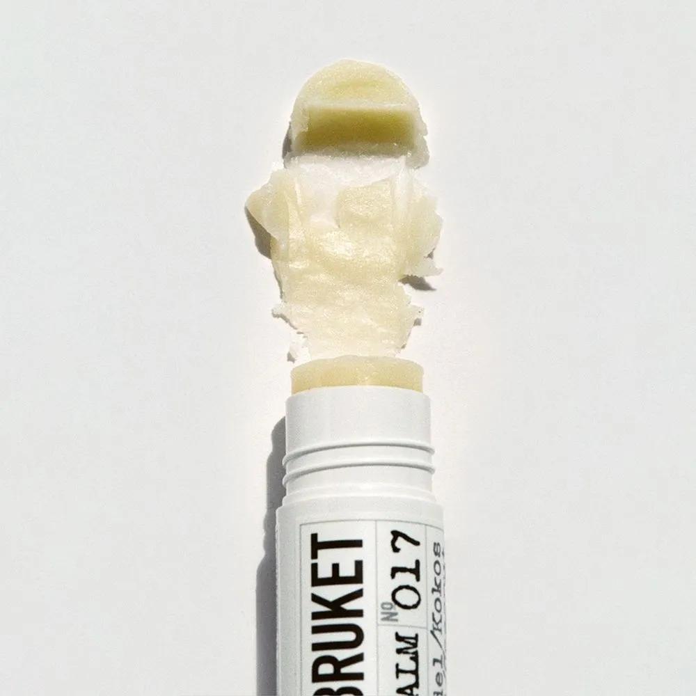 Original & SOS Lip Balm Duo + Free Shopping Bag