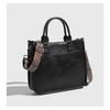 European and American Retro Hand-tool Tote Bag Fashionable and Versatile One-shoulder Casual Wide Shoulder Strap Crossbody Bag