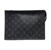 [Pre-Owned] Pochette Voyage MM 'Black Monogram Eclipse Canvas' - Very Good #19KLKAJ