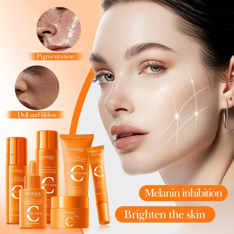 Set di 6 Prodotti per la Cura della Pelle alla Vitamina C Idratazione Profonda Idratante Nutriente Attenua le Linee Sottili Anti-Invecchiamento Levigante Skincare Coreana
