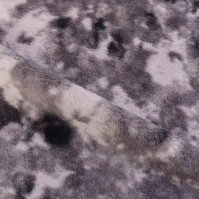 Gradient Iridescent Faux Rabbit Fur Fabric for Autumn/Winter - 100% Polyester, Ideal for Bags, Luggage, Home Textiles, Shoes, and Home Furnishings.
