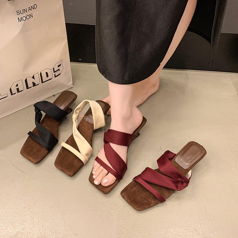 2025 Summer New Fashionable Versatile Niche Design Sense Retro Wedge Heel Sandals Square Head Open Toe High Heel Cool Slippers