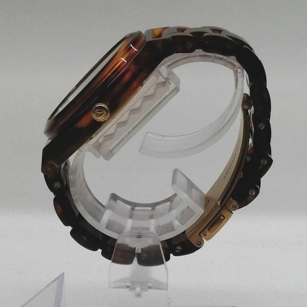 Used NIXON 17G Quartz