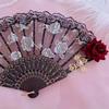 Vintage Spanische Flamenco Rose Spitze Handfächer Elegant Schwarz Faltbar Party Hochzeit Fächer 1 Stück/2 Stück Option für Besondere Anlässe