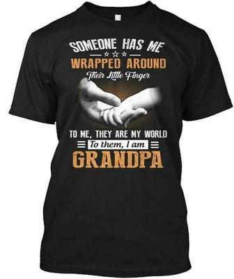Ich bin ein Opa D Jemand hat mich im Griff TTshirt Hergestellt in den USA Größe S bis 5XL
