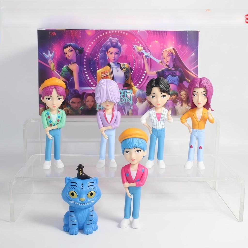 Hunter Witch Girl Group Pvc Figurine With Collectible Design For Fans And Decor