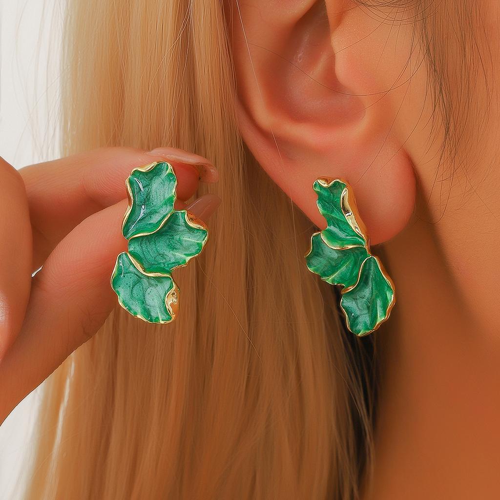 2 Paar Damen Mode Wald Ahornblatt Tropföl Blume Ohrringe Süßes Temperament Leichter Luxus Bunte Blütenblatt Ohrringe-1198