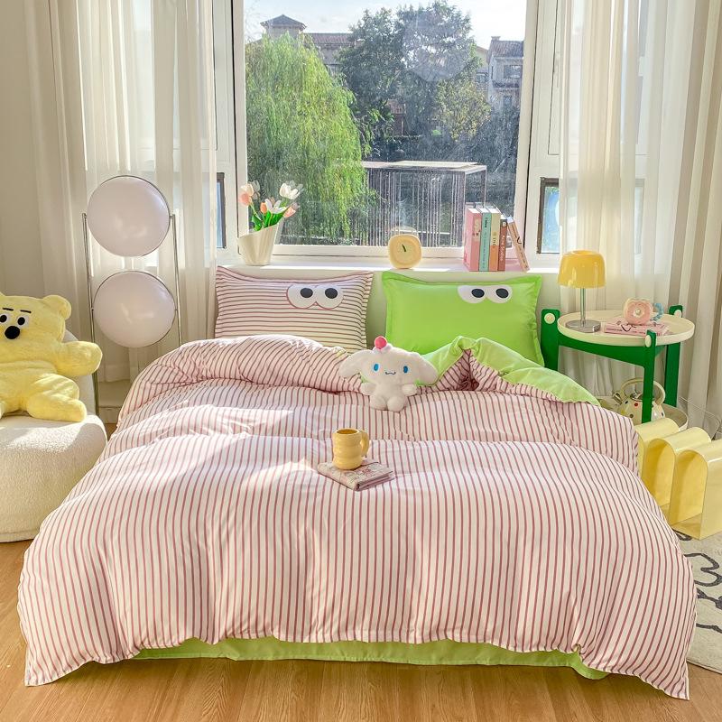 

Безкоштовна Доставка Новий Бавовняний Постільний Комплект з Алое з 4 предметів для Студентського Гуртожитку 1.5m: 150*200, 200*230, 48*74*2