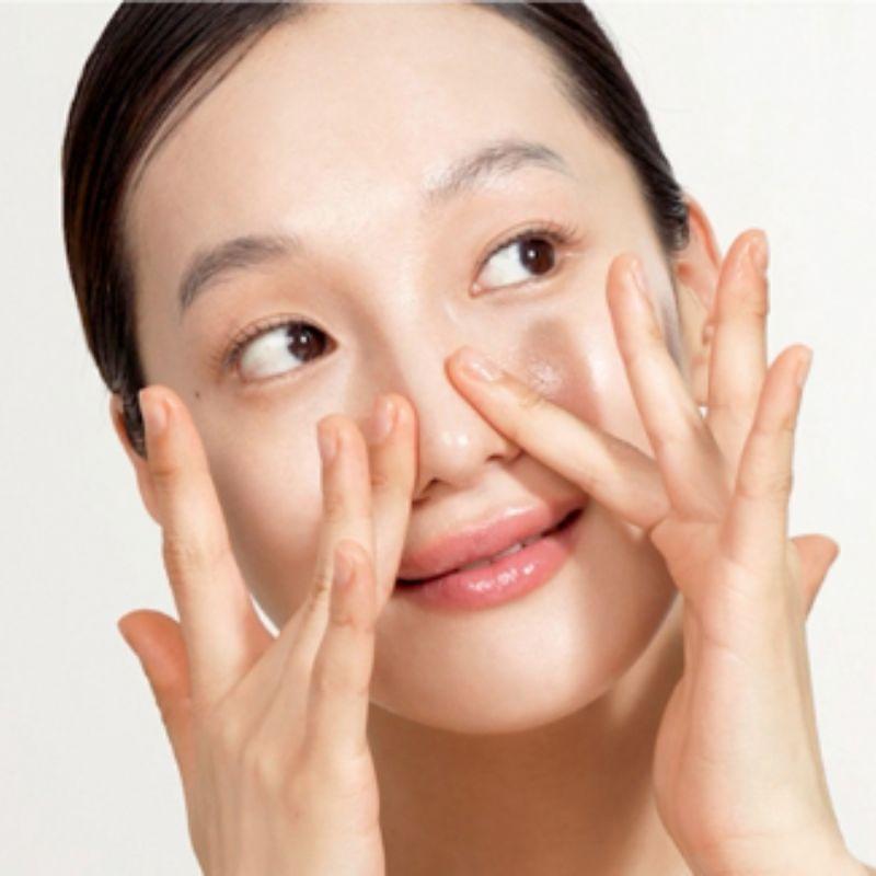 d'Alba Vita Toning Capsule Cleansing Oil 150ml – Brightening Deep Cleansing Oil