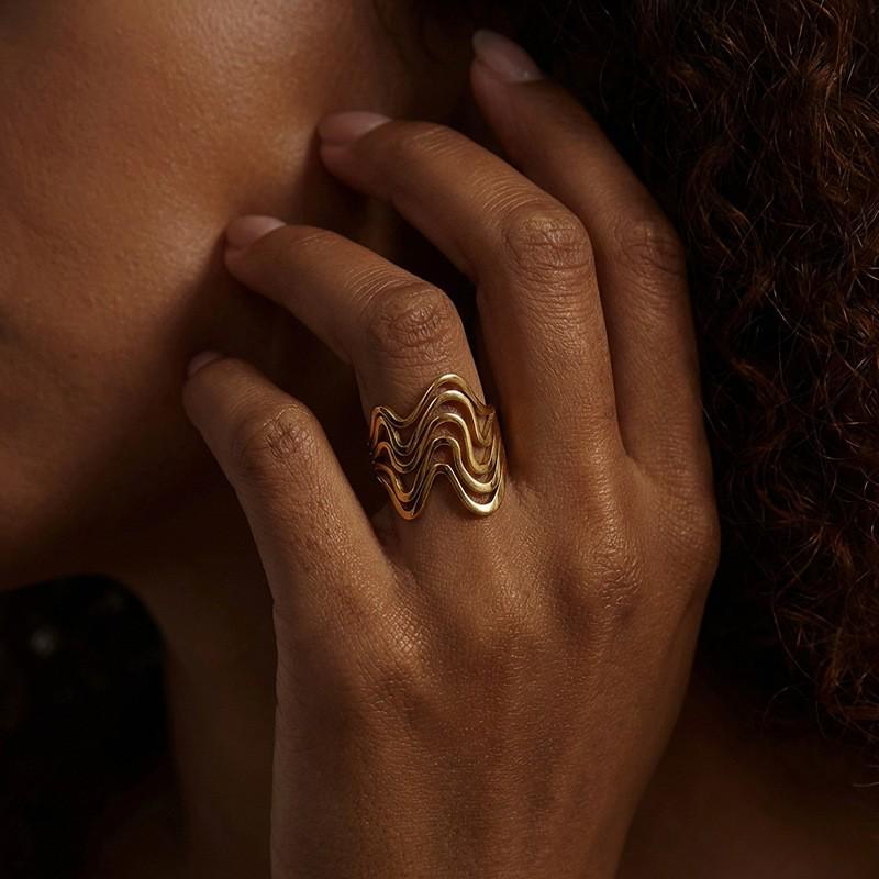 European Stainless Steel Geometric Twisted Women's Light Luxury Open Ring