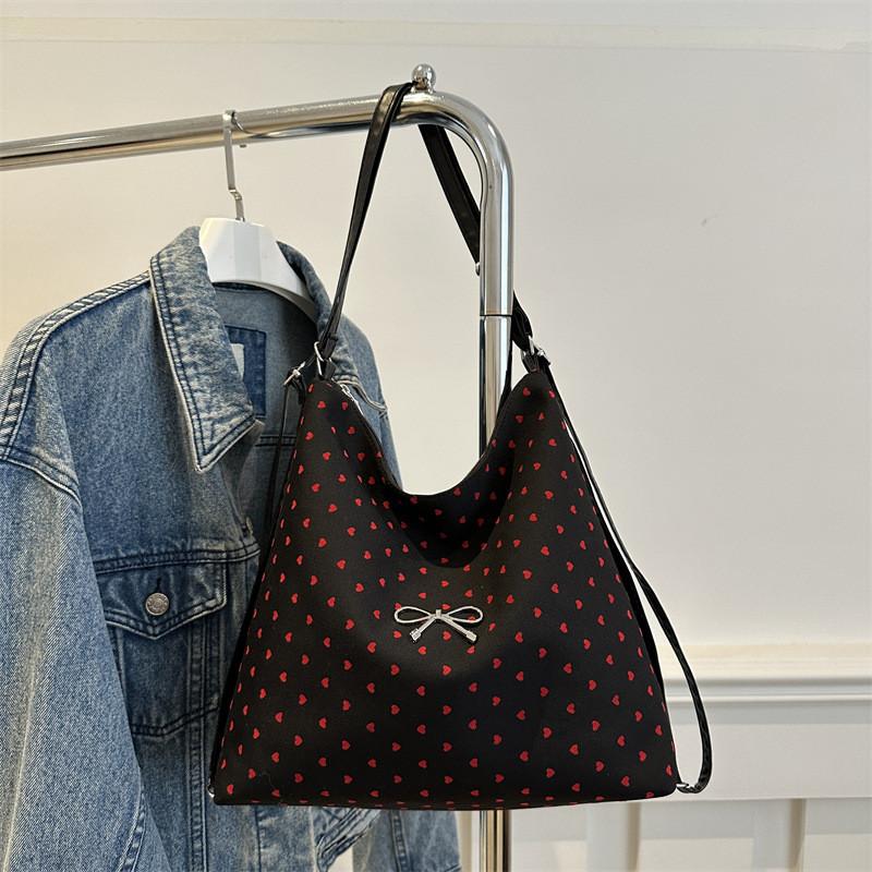 Trendy Contemporary Fashionable Shoulder Backpack With Elegant Patterns For Daily Use