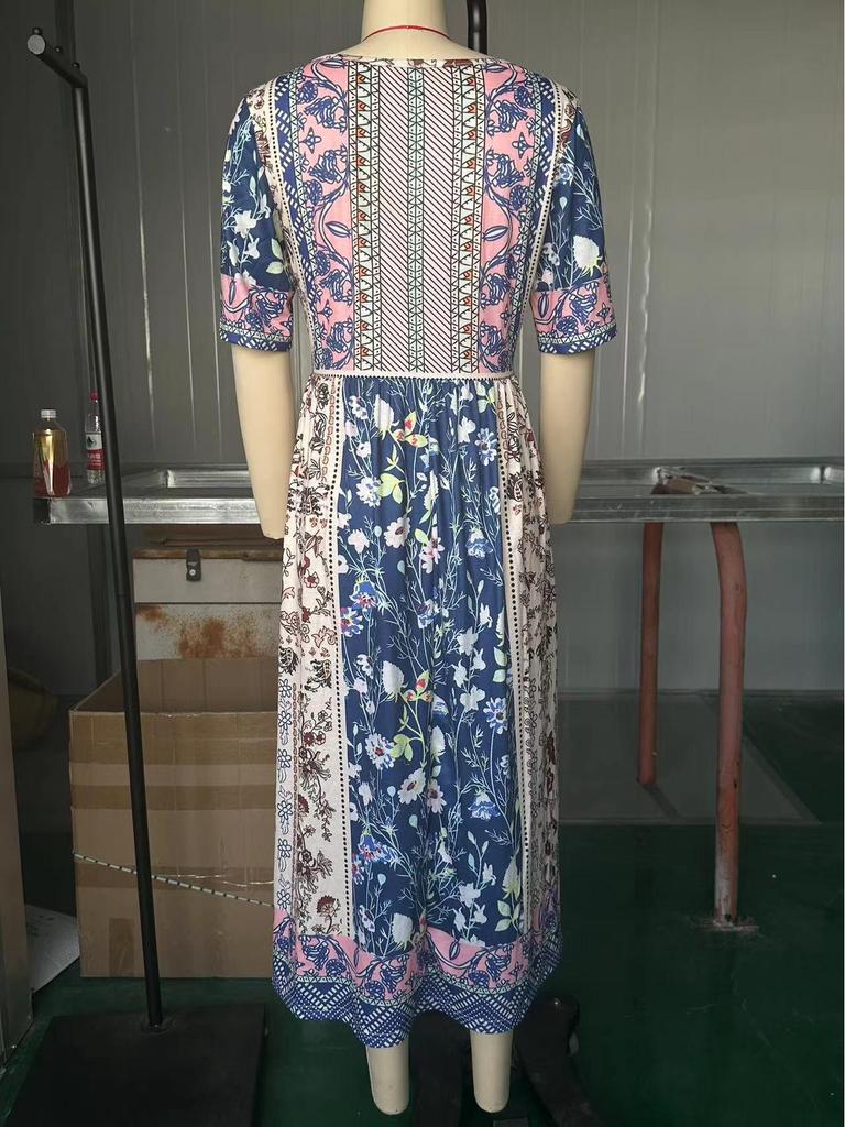 2024 Summer Bohemian Print Women's Maxi Dress with Round Neck and Short Sleeves