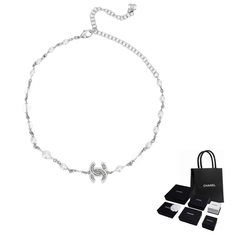 

CHANEL [25C Early Spring] Double C Pearl Trim Design Metal Necklace Women s Silver срібний