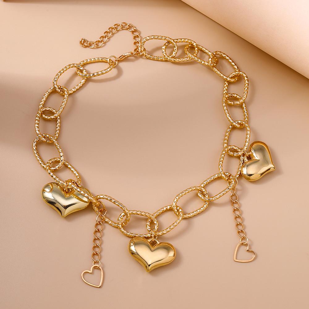 Coola Kärlekshjärta Hängen Halsband Guld Färg Chokers Halsband Kedja för Kvinnor Flickor Handgjorda Fest Smycken Gåvor