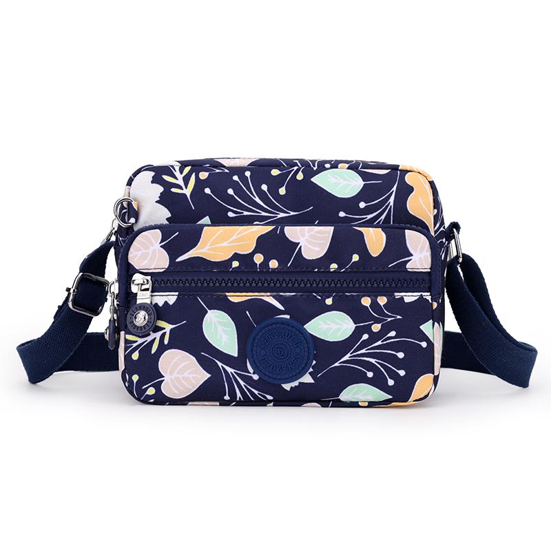 

Женская сумка с принтом через плечо для мам среднего и пожилого возраста