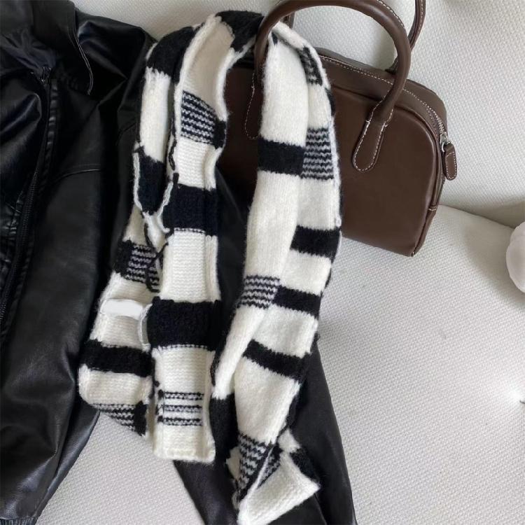 Sophisticated Unisex Scarves Outdoor Casual Fashion Scarf Luxurious Ladies Scarf for Enhancing Casual Shopping
