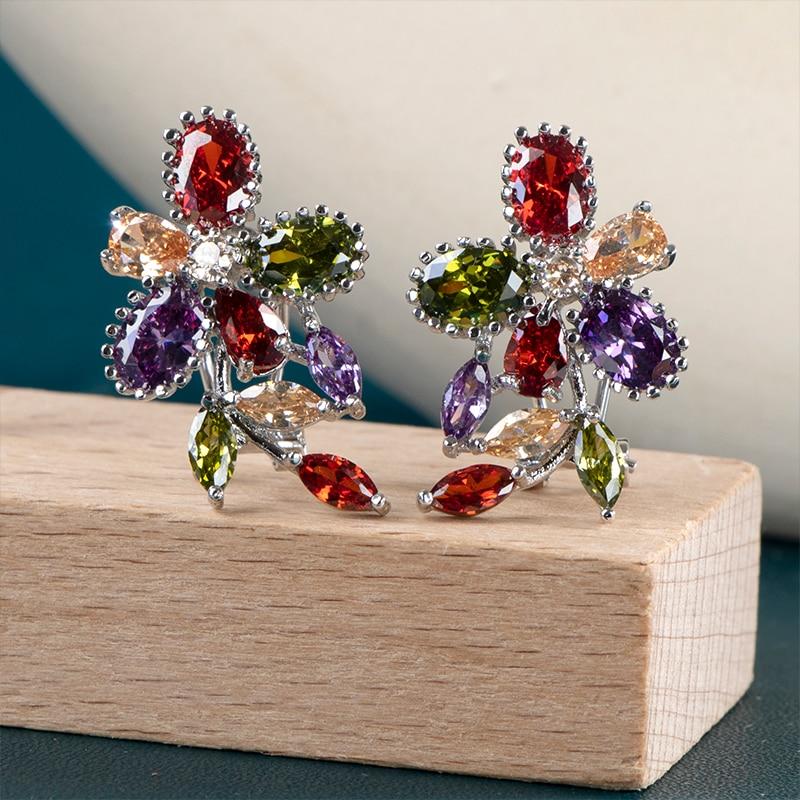 

Поступление Bella Box, великолепные серьги-гвоздики с большим цветком для женщин, свадебные серьги для танцев, благородные блестящие серьги с цирконием