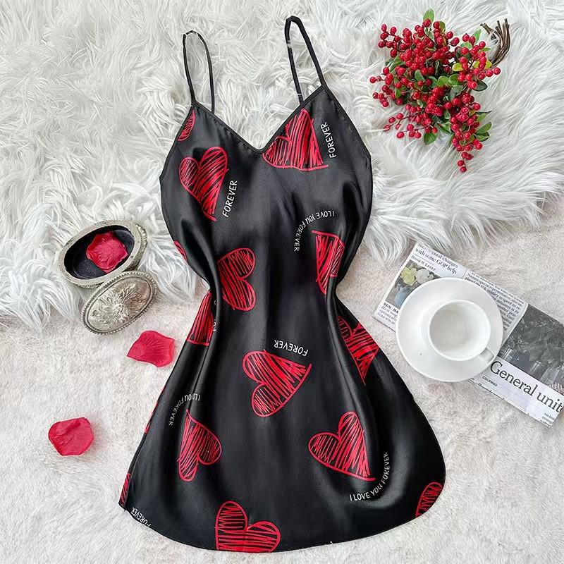 European-American Style Heart-Shaped Silk Backless Summer Nightdress for Women