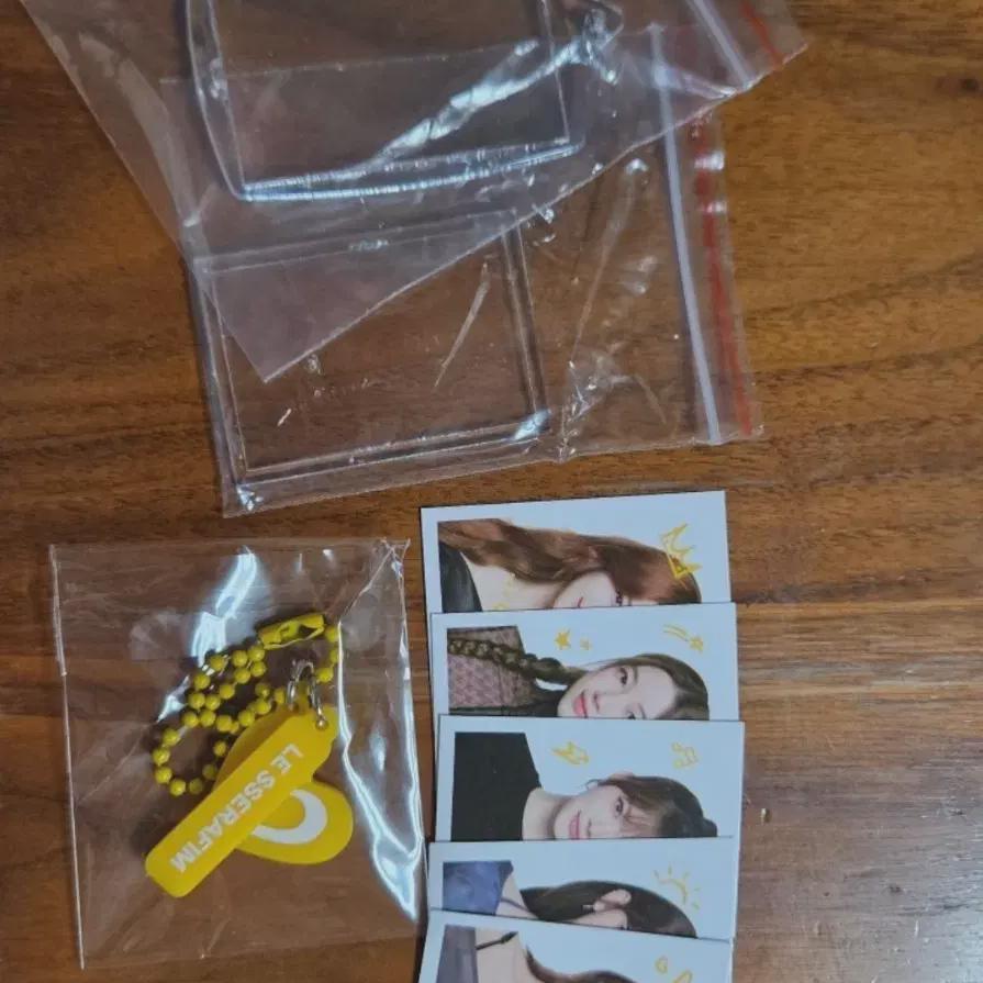 

Mamstouch Le Sserafim Брелок с ID-фото Запечатанный